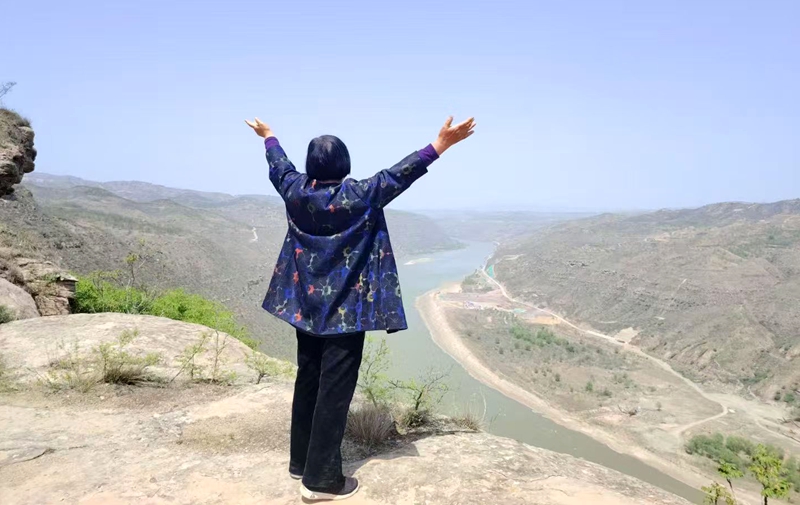 ��վ�ڻ�������